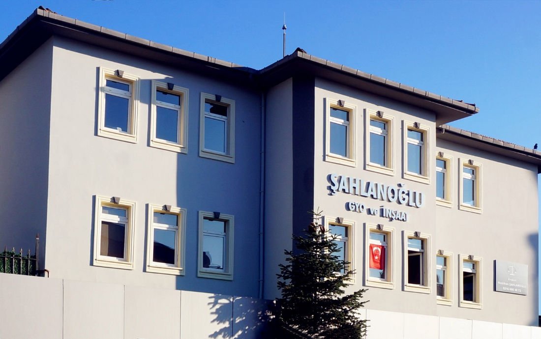 Çengelköy İş Merkezi
